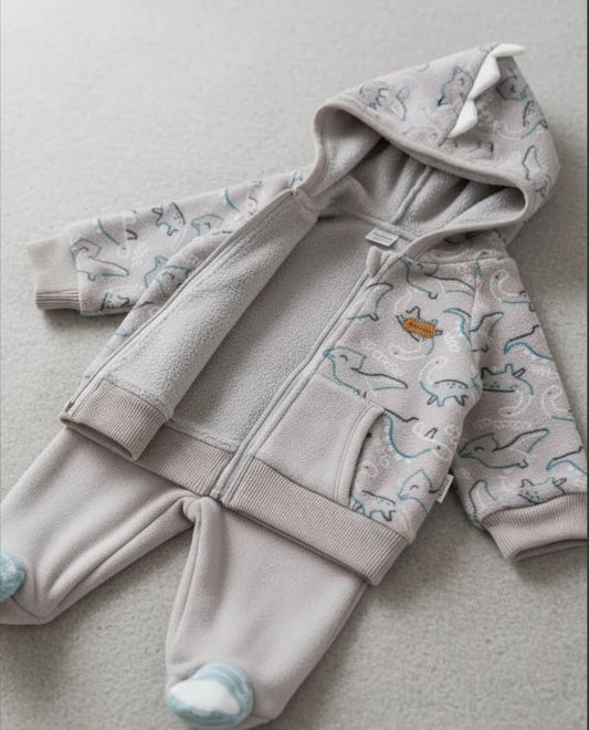 conjunto bebe algodon afranelado dinosaurio gris con capucha